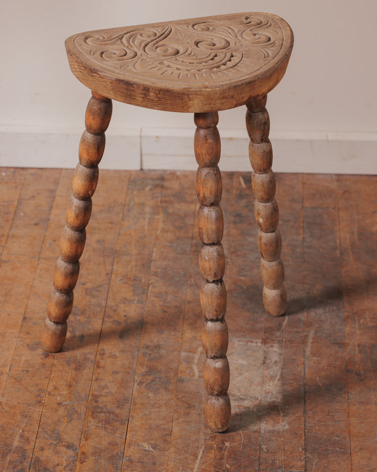 Demi-Lune Tripod Stool