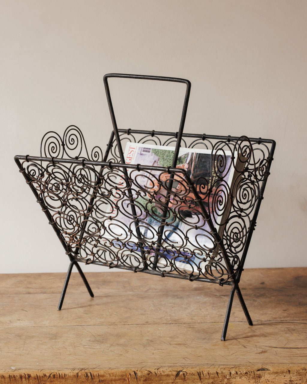 Scroll Work Magazine Rack