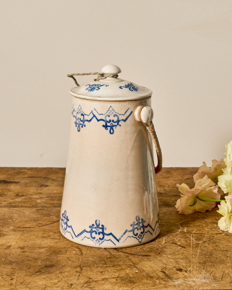 Saint Uze Pot à Lait