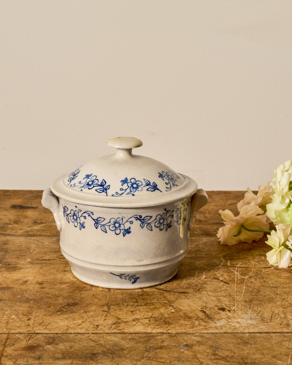 Saint Uze Tureen