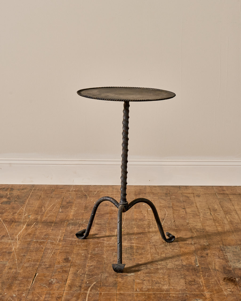 Spanish Martini Table