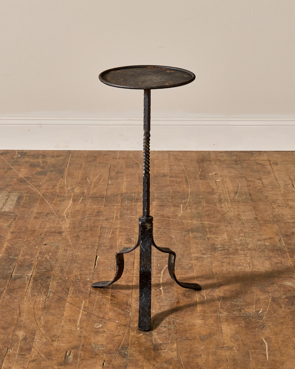 Spanish Martini Table