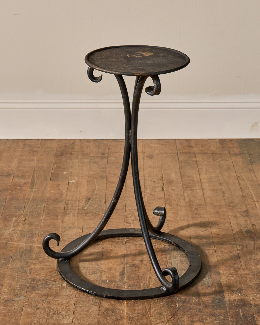 Spanish Martini Table