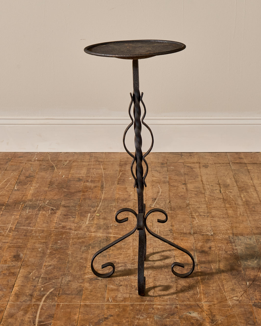Spanish Martini Table