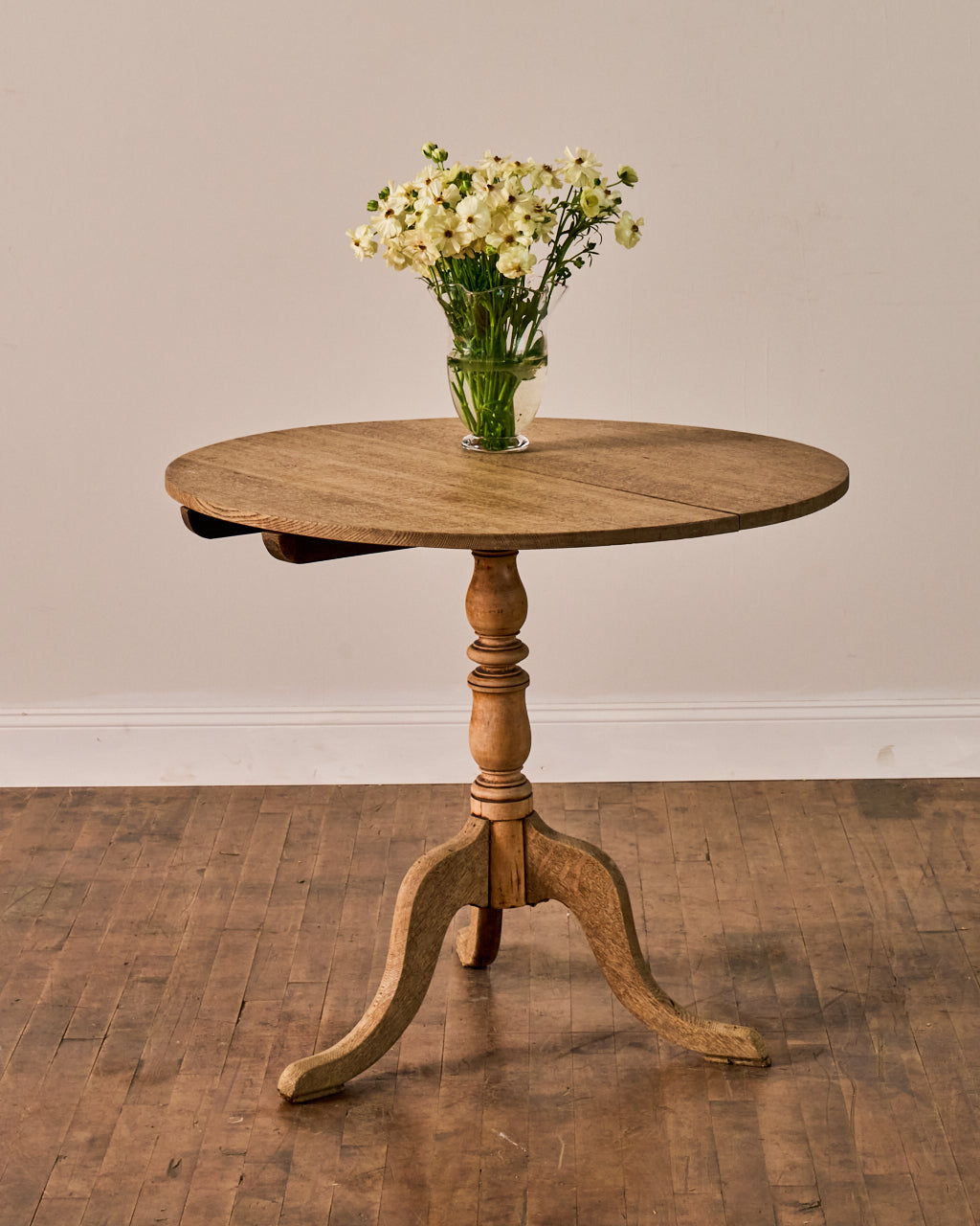 Oak Breakfast Table