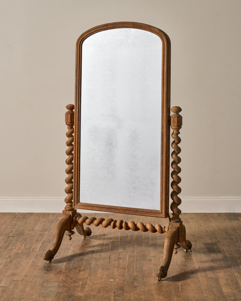 Psyché Cheval Floor Mirror