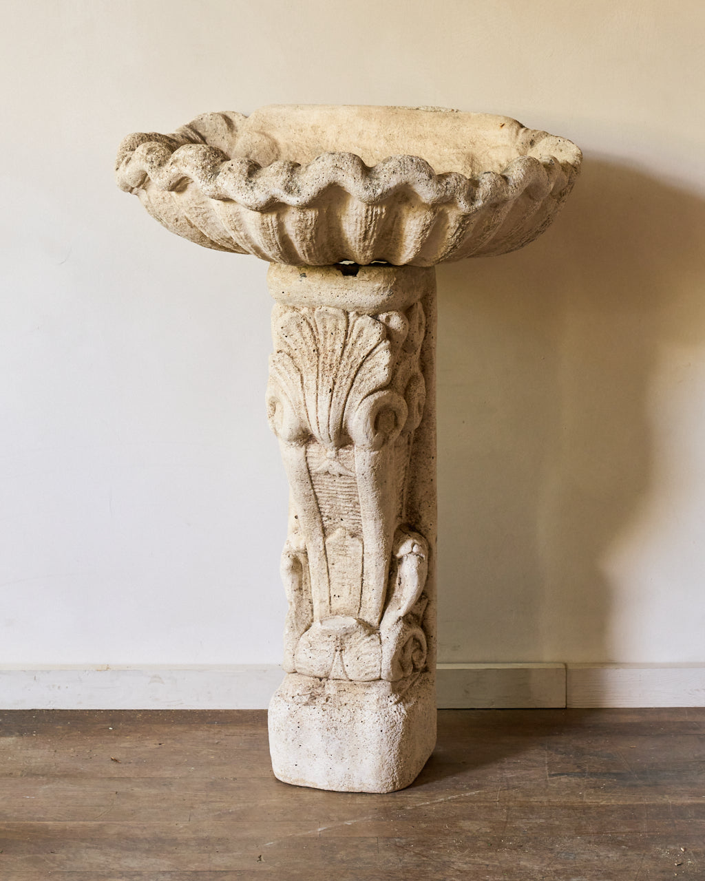 Shell Pedestal Sink