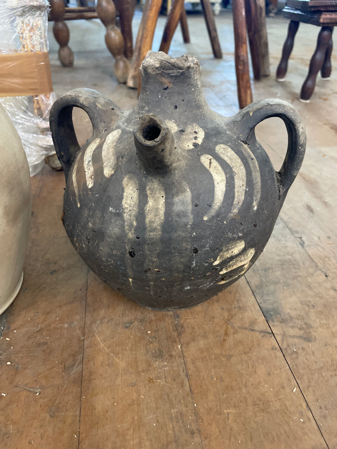 Two Handled Spout Pot