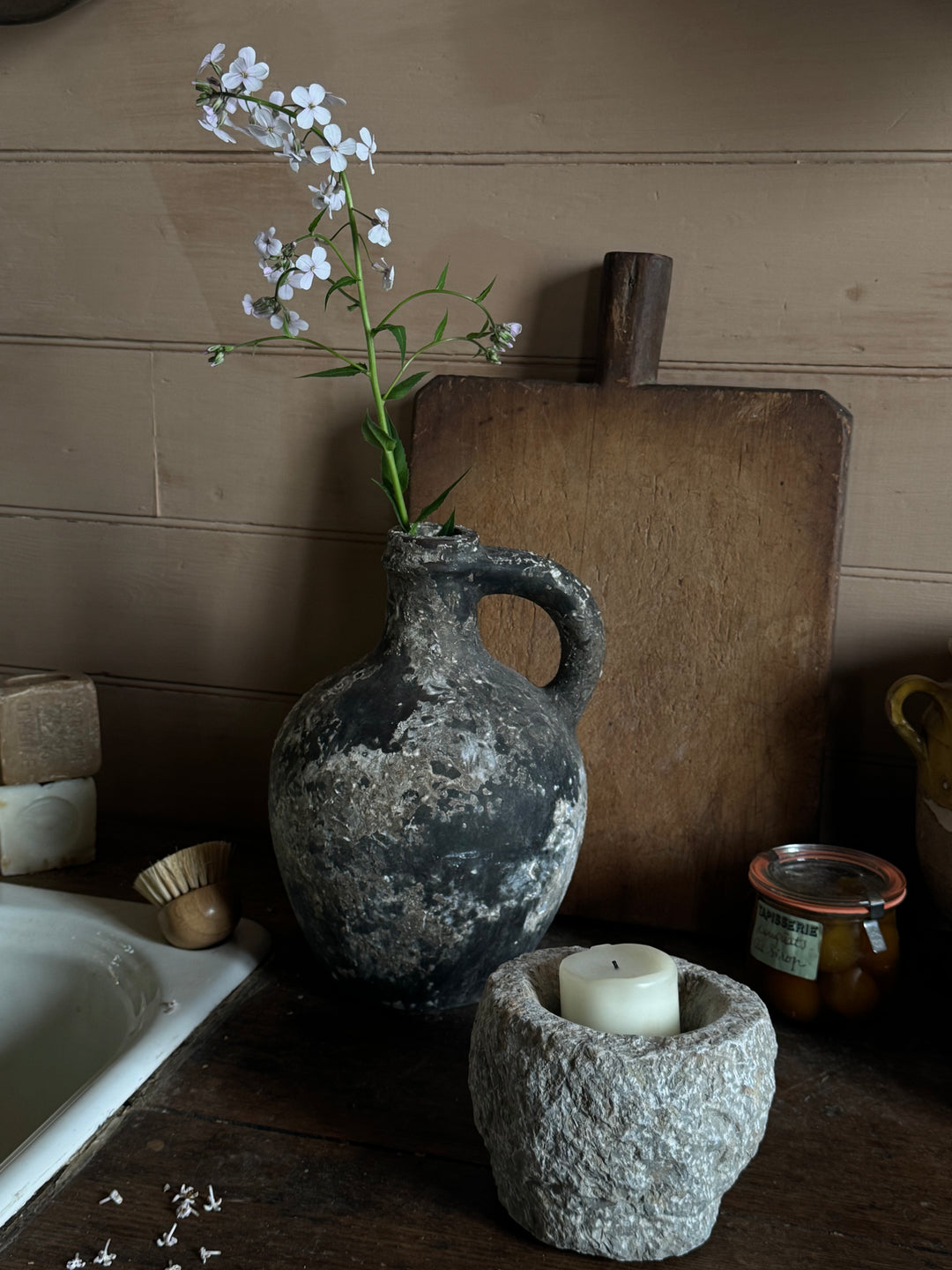 Pinch Neck Java Jar
