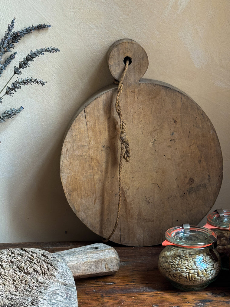 Antique Round Cutting Board