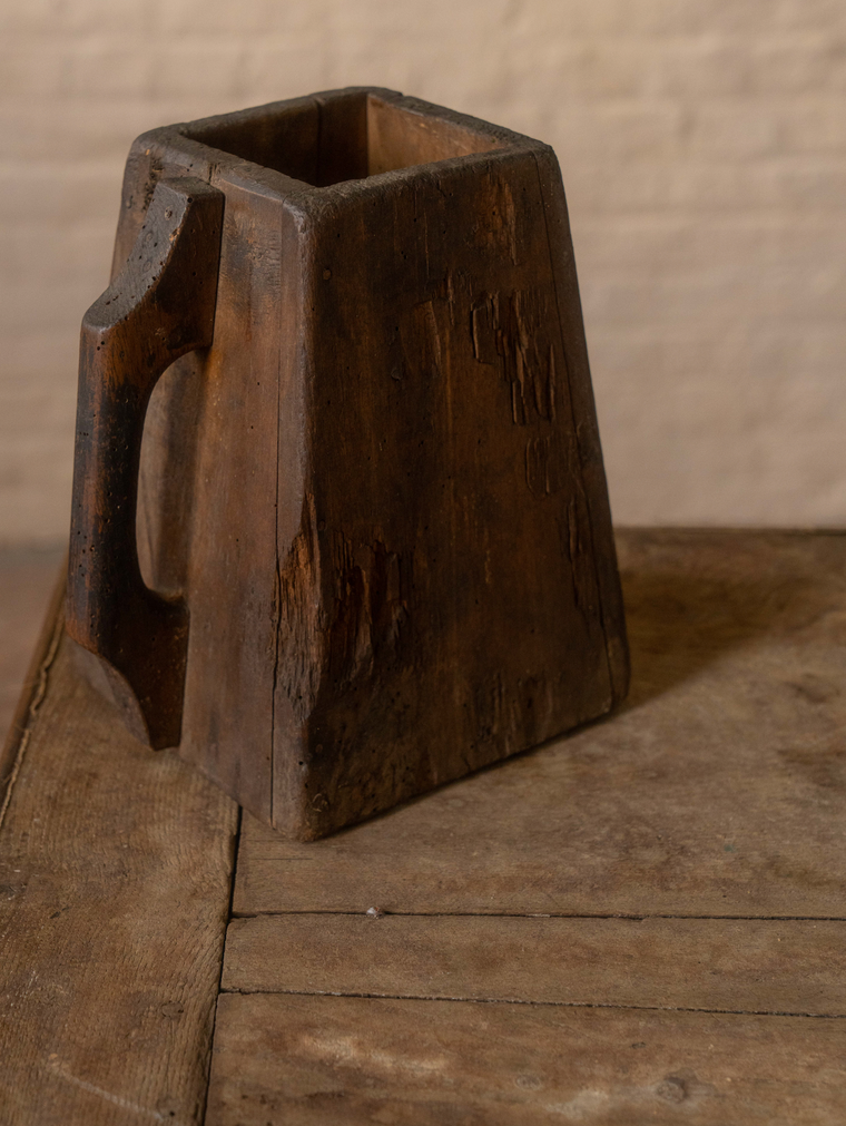 Wooden Grain Measure