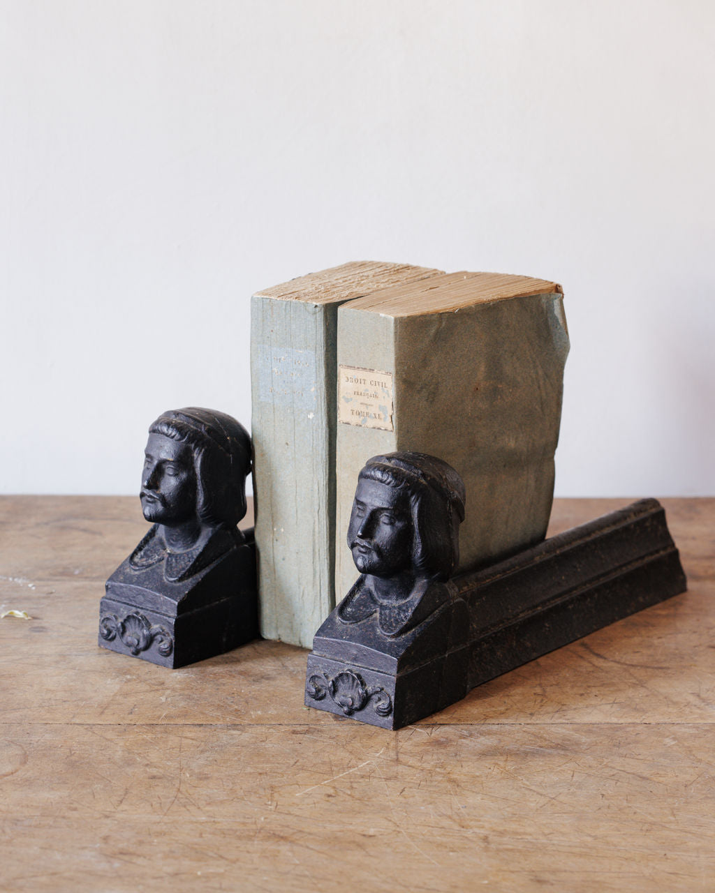 The Squire Bookends