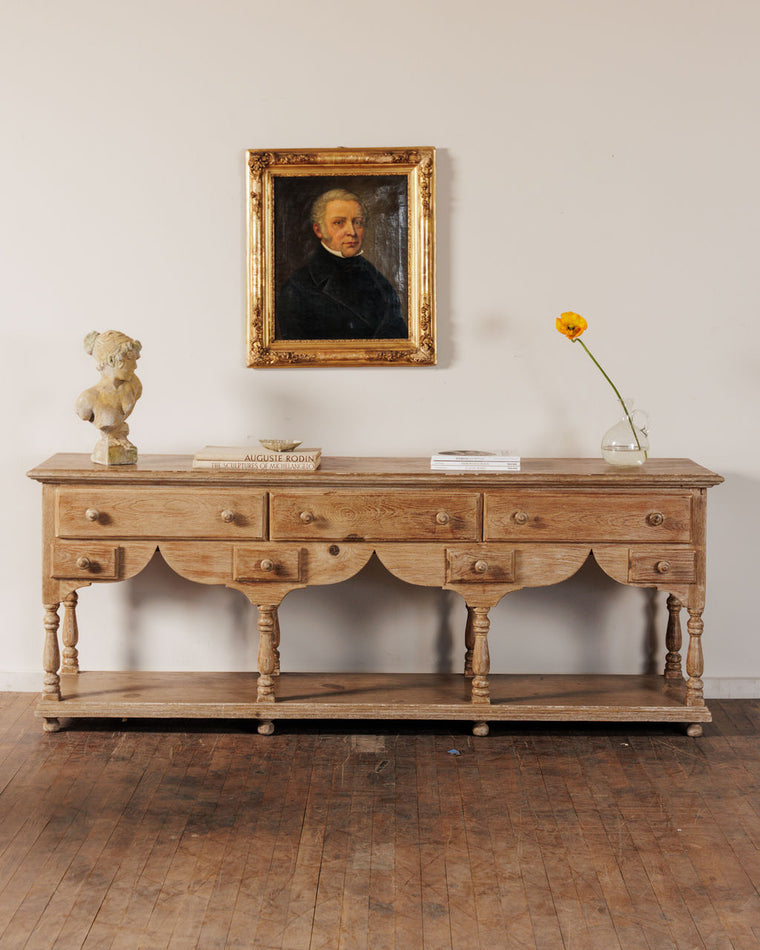 Lyon Drapery Table