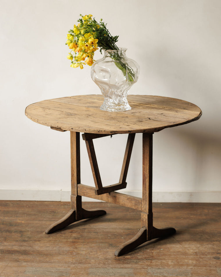 Primitive Tasting Table