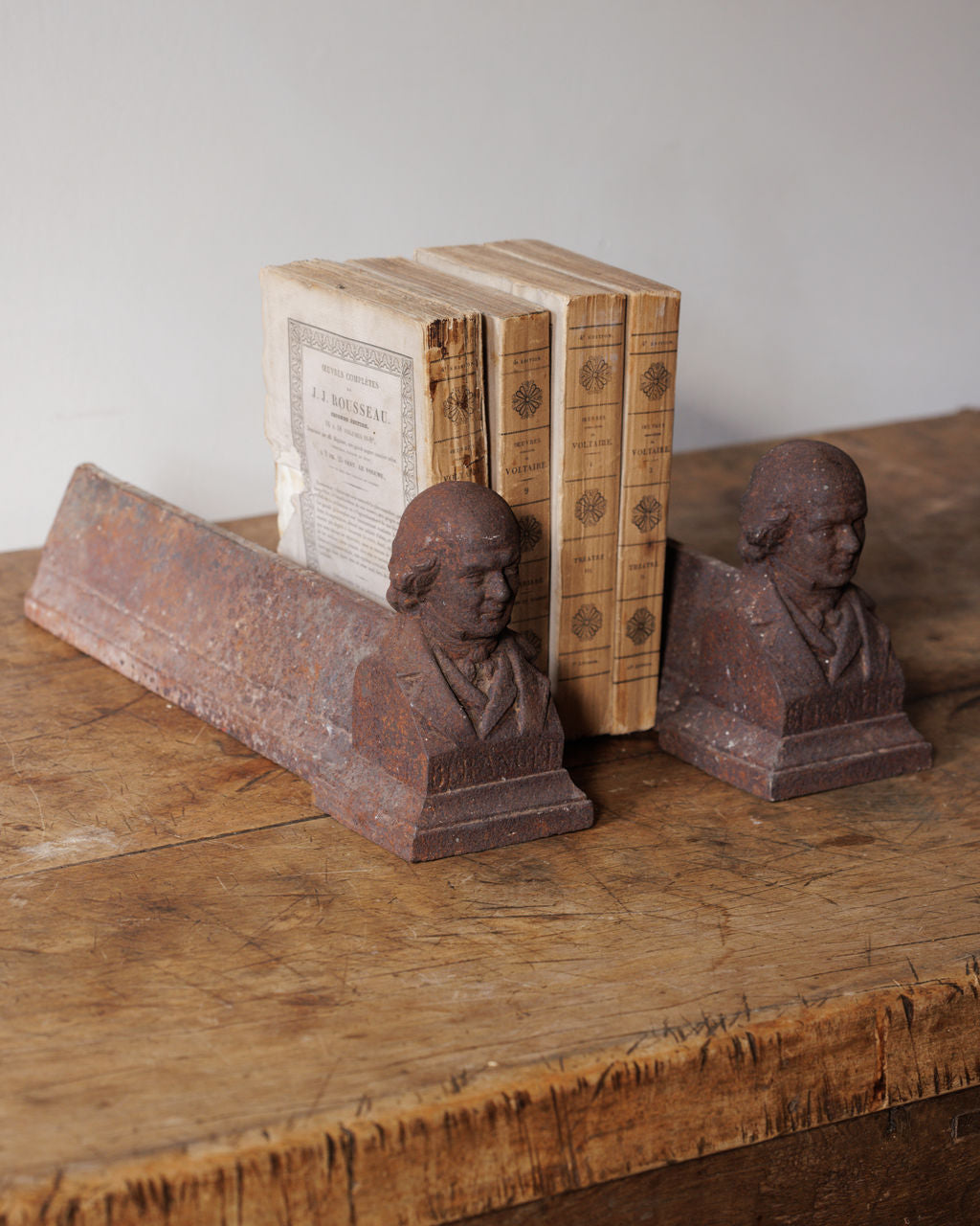 The General Bookends