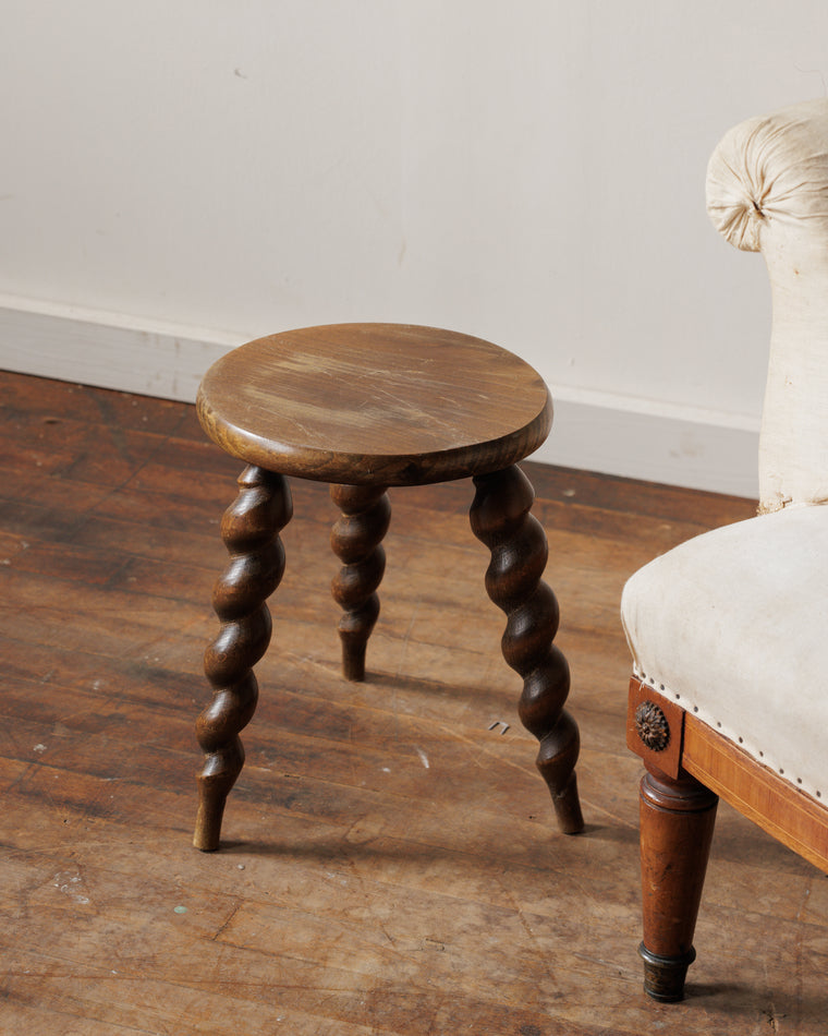 The Swirl Stool