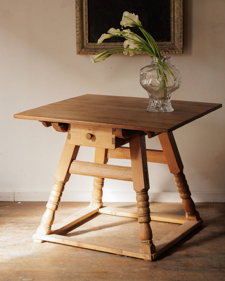 Swedish Entryway Table