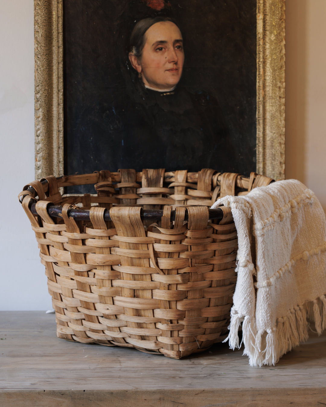 Chateau Kitchen Basket