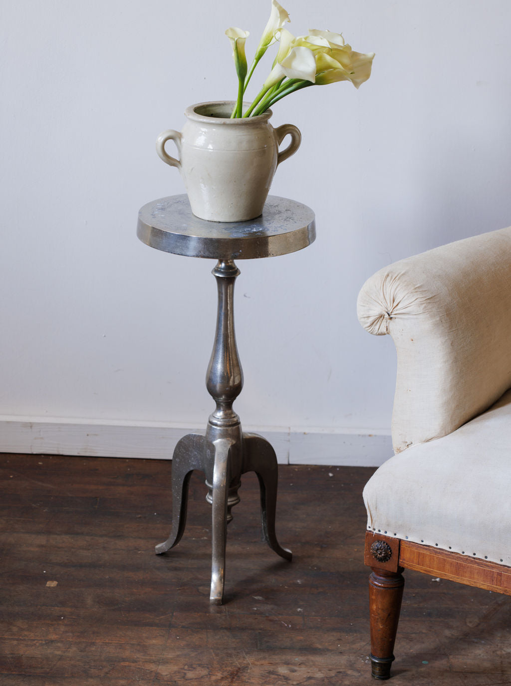 Chrome Sculptors Stool