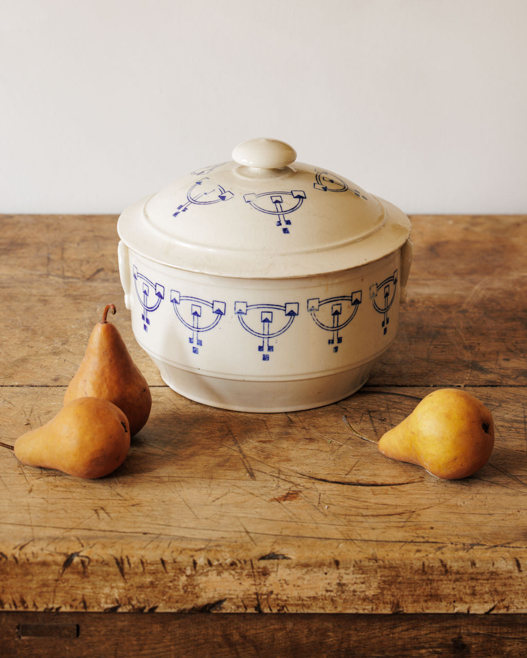 Large Saint Uze Tureen - 1