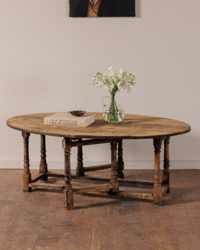 19th c. Gateleg Coffee Table
