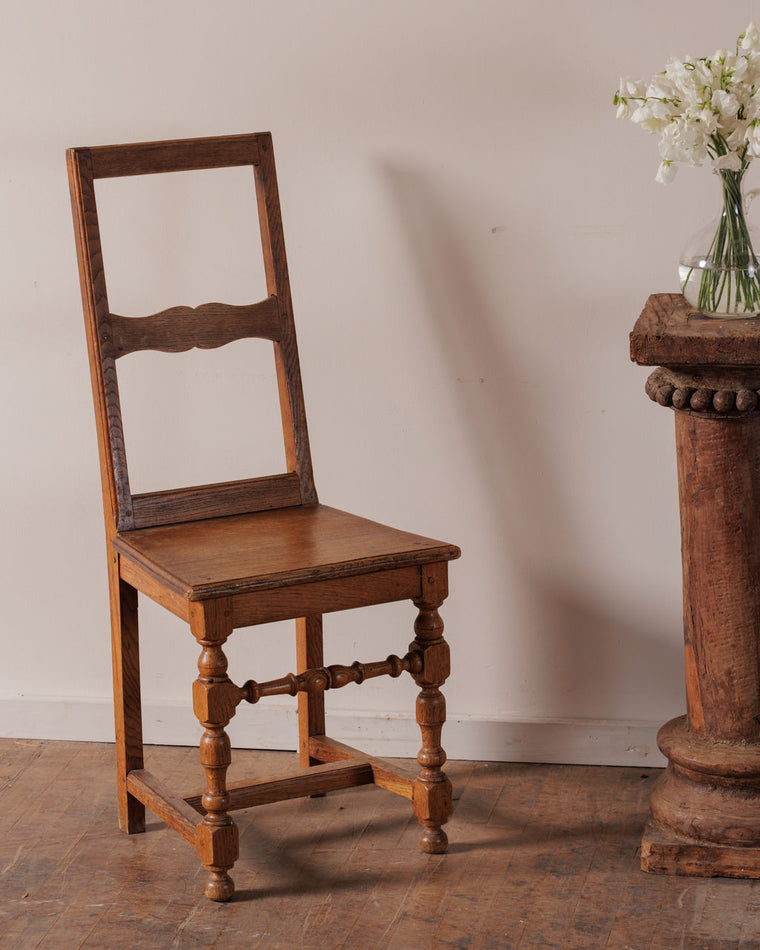 Lorraine Chair