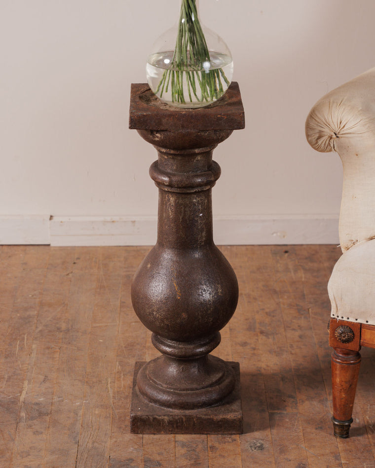 Metal Pedestal