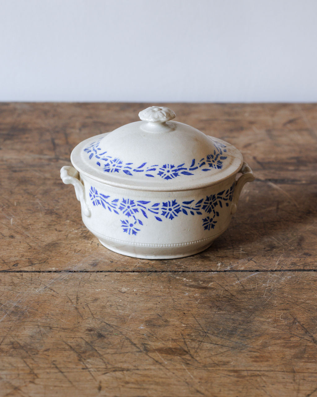 Petit Saint Uze Tureen - II