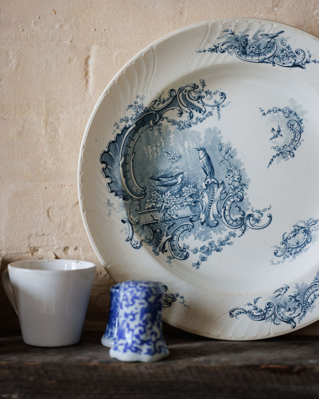 Round Serving Platter