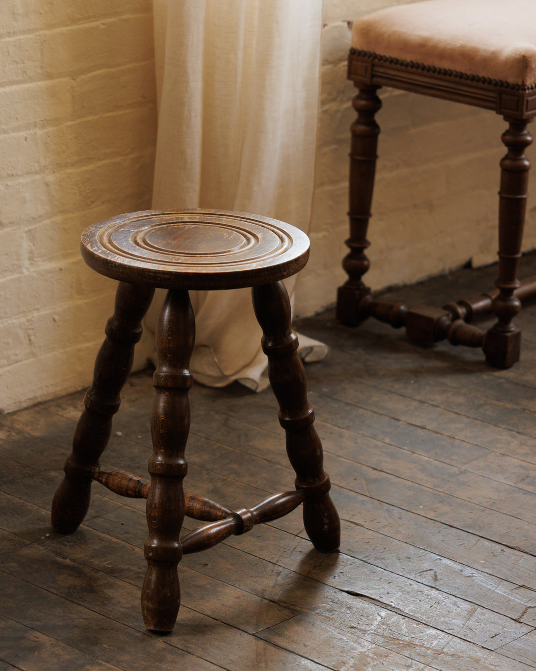 Tripod Bobbin Stool