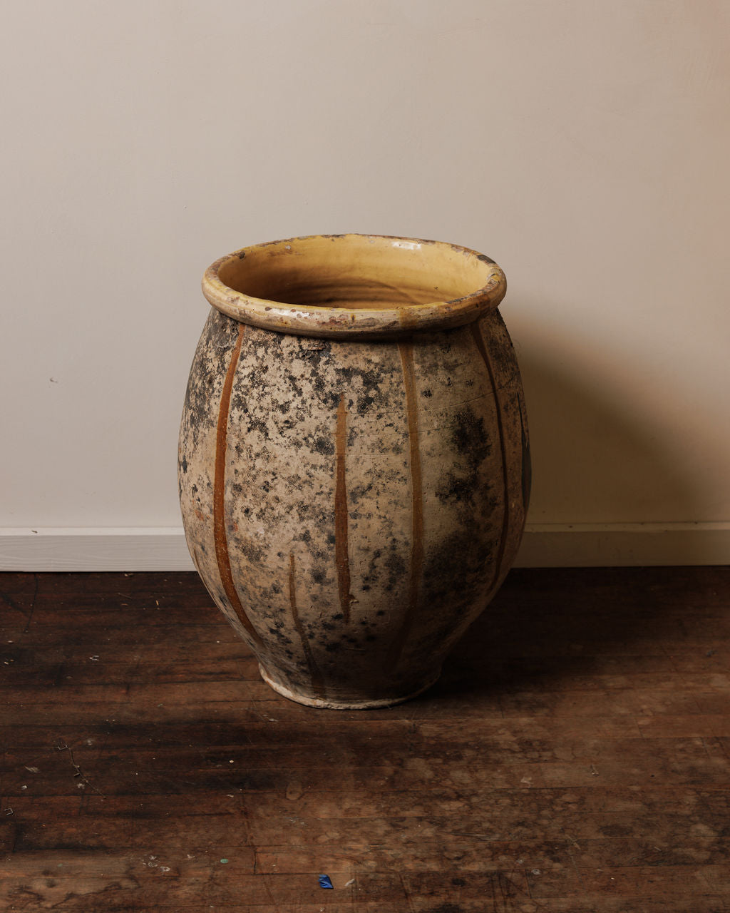Patina Antique Biot Pot
