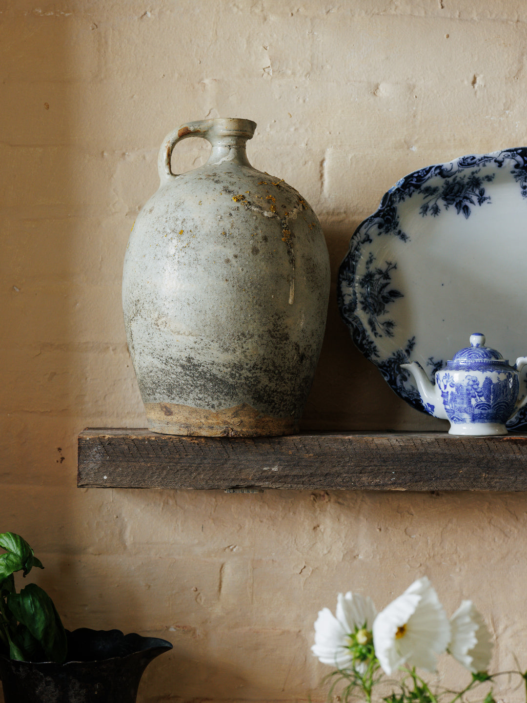 French Pinch Neck Vessel