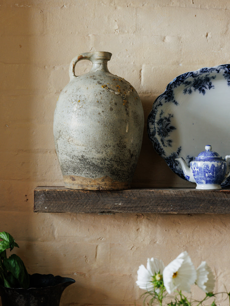 French Pinch Neck Vessel